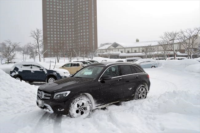 メルセデス・ベンツ GLC220d 4マチック