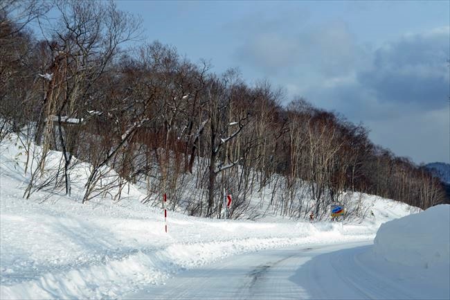 GLC220d 4マチックで雪道を走行