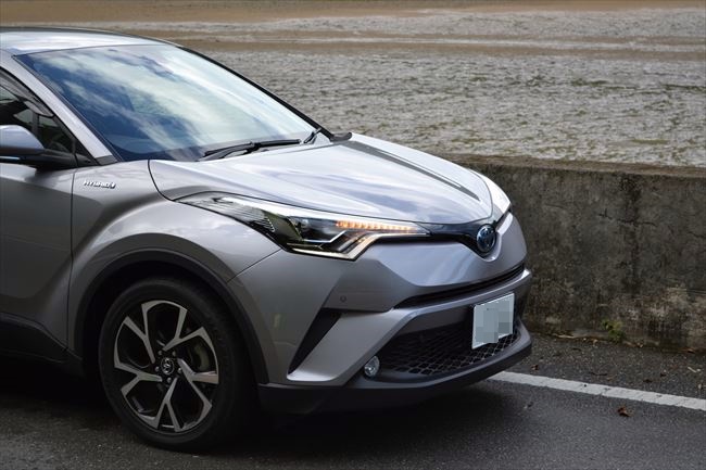 C-HR シーケンシャルウインカー